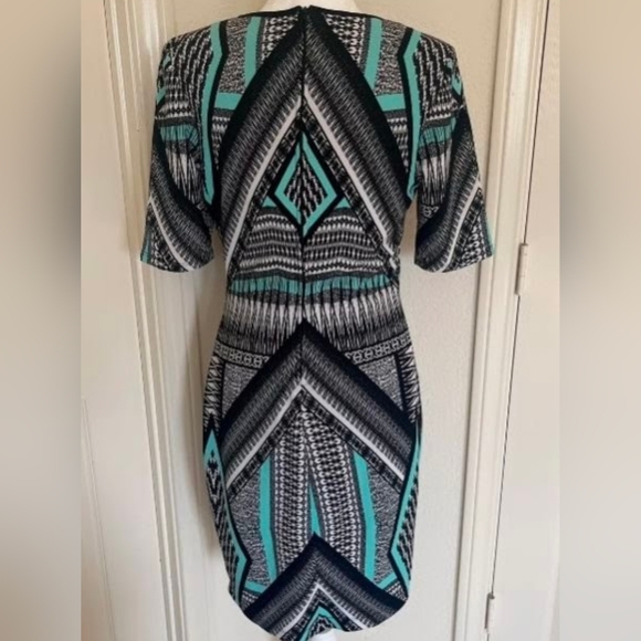 Bisou Bisou by Michele Bohbot Aztec Geometric Dress - Picture 4 of 5